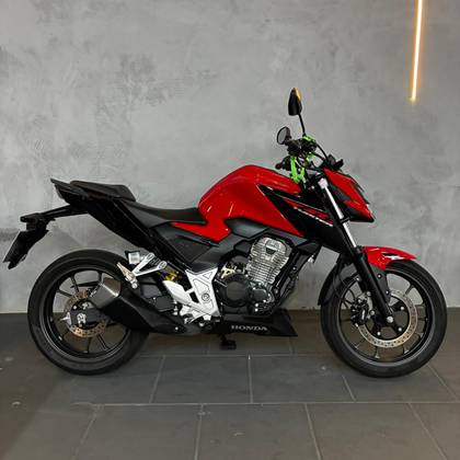 HONDA CB 300F TWISTER CBS HONDA CB 300F TWISTER CBS